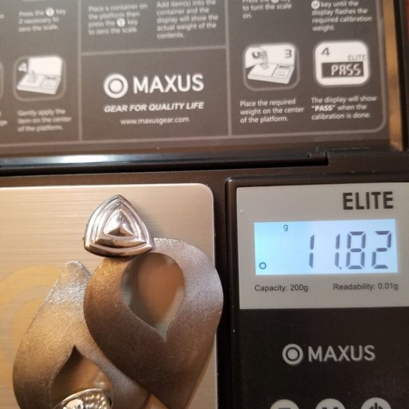 925 Sterling Silver Non Tarnish Unique Teardrop Inverted Pear Post Earrings - Picture 8 of 8